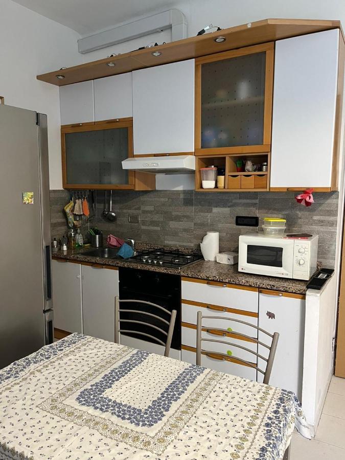 Appartamento In Centro Genua Exteriör bild